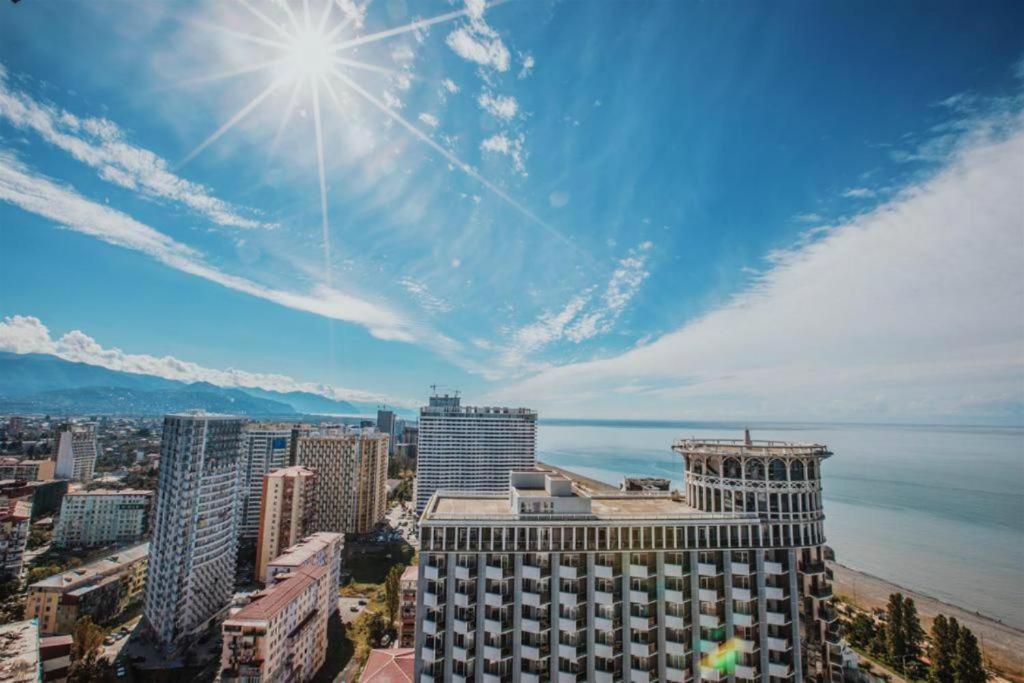 Luxury Apartments Batumi Exterior photo